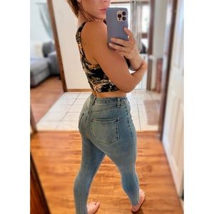 Women’s jeans